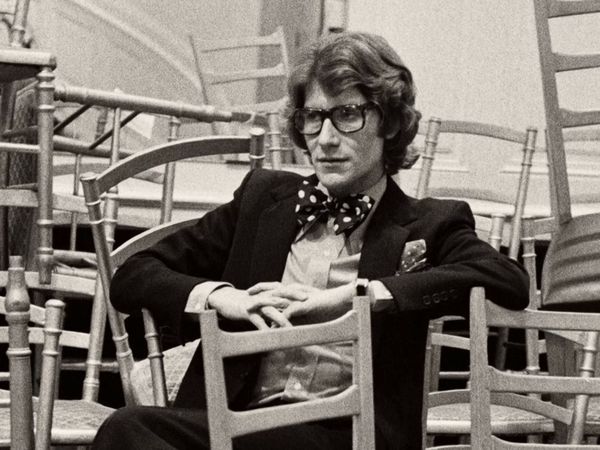 Discovering Fashion - Yves Saint Laurent