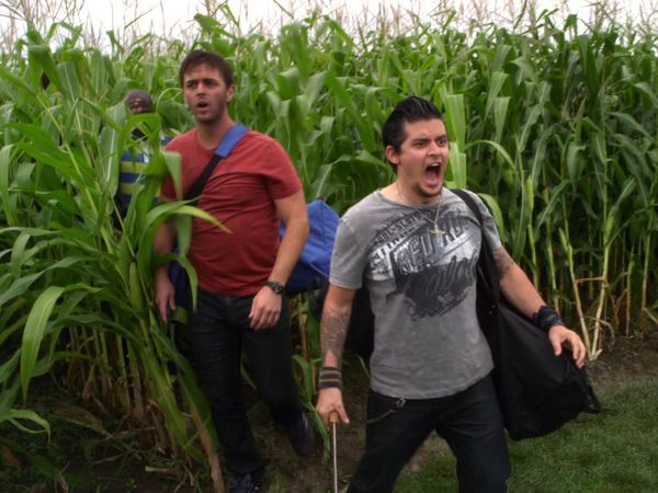 Blue Mountain State - El maizal: primera parte