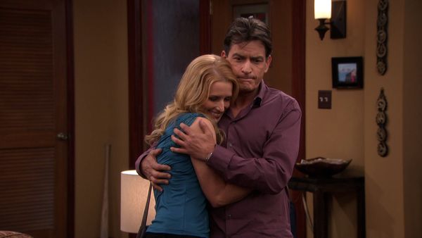 Terapia con Charlie - Charlie y Jen juntos de nuevo