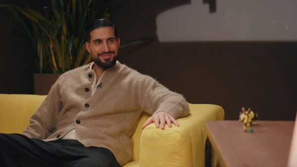 The Yellow Couch Mit Patrick Owomoyela - The Yellow Couch Mit Patrick Owomoyela: Emre Can