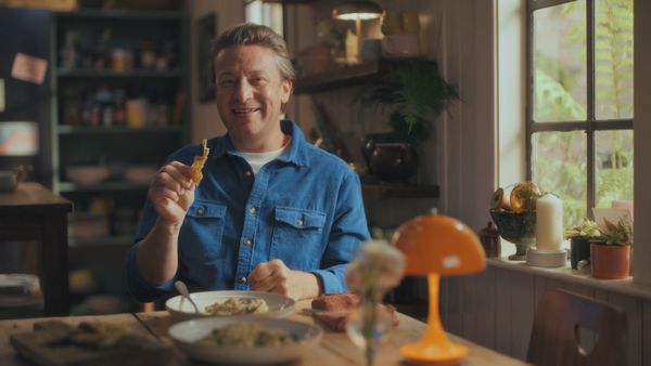 Jamie's Feasts for Less - Episode 104