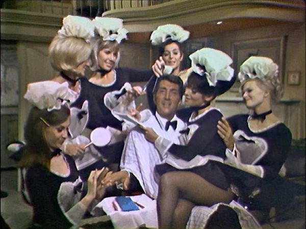 The Best of the Dean Martin Show - Liberace, Bob Newhart, Dom DeLuise (9/22/66)