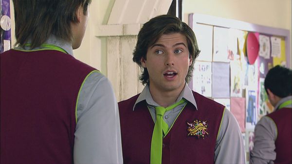 Grachi - Uma Vida de Pura Magia - Episodio 13