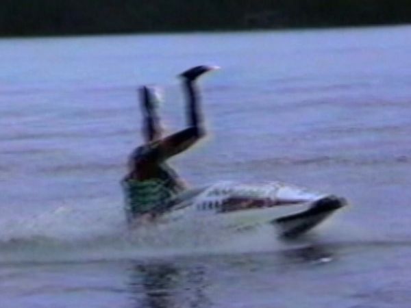 Life's Funniest Moments - On Shaky Ground