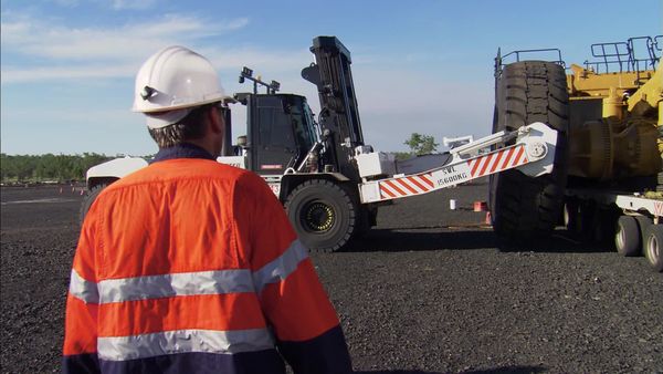Outback Truckers - Against the Odds
