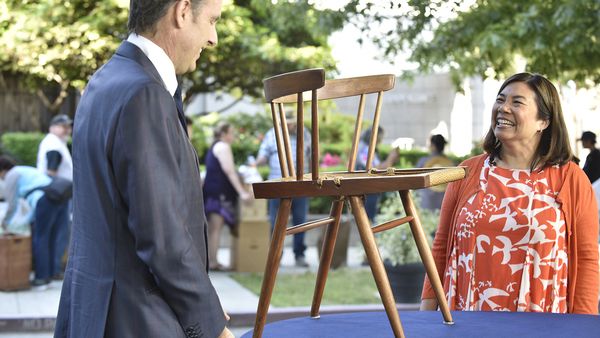 Antiques Roadshow US - Crocker Art Museum Hour 1