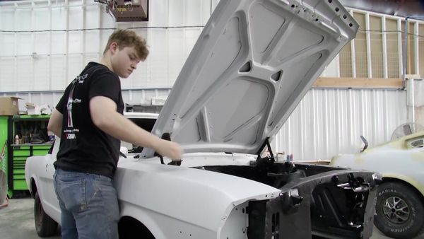 Brand New Muscle Car - Remain Seated