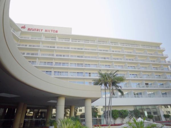 World's Greatest Hotels - The Beverley Hilton