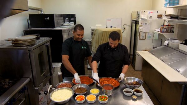 Best In Chow - Pizza Wars: Victoria