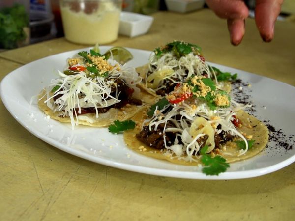 Best In Chow - Taco Wars: Phoenix
