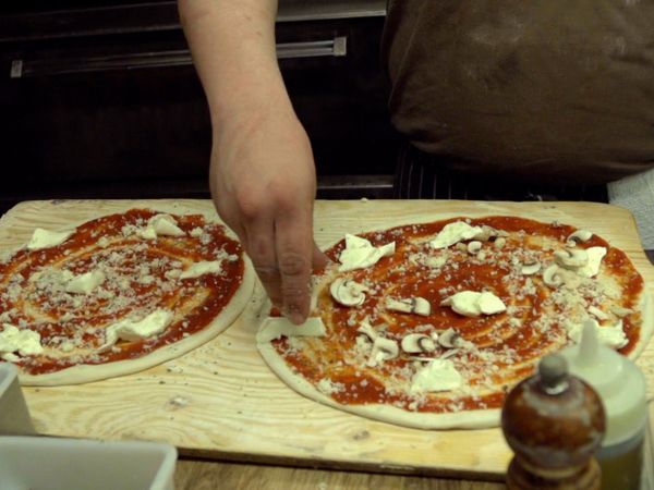 Best In Chow - Pizza Wars Vancouver
