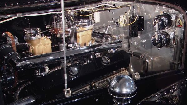 ¿Cuánto vale mi auto? - Autos por millones de dólares