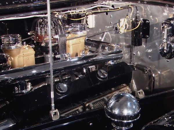 ¿Cuánto vale mi auto? - Autos por millones de dólares