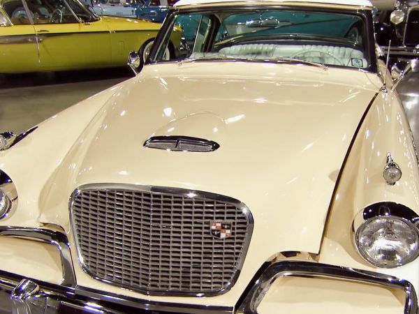 ¿Cuánto vale mi auto? - La aventura del 'Adventurer'