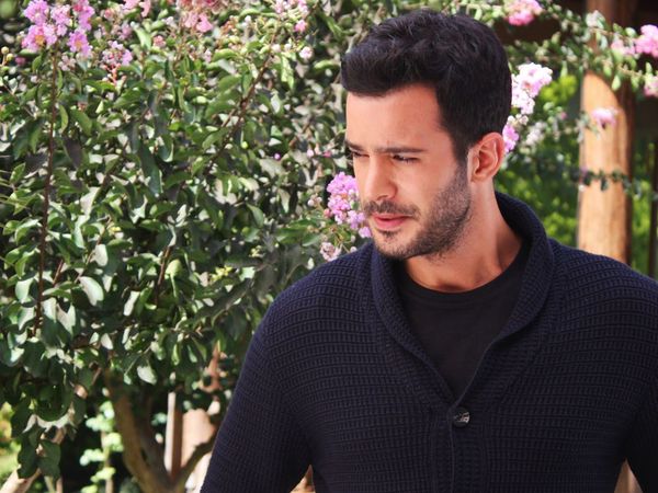 Kiralık Aşk – Love for Rent - Episode 32