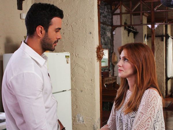 Kiralık Aşk – Love for Rent - Episode 35
