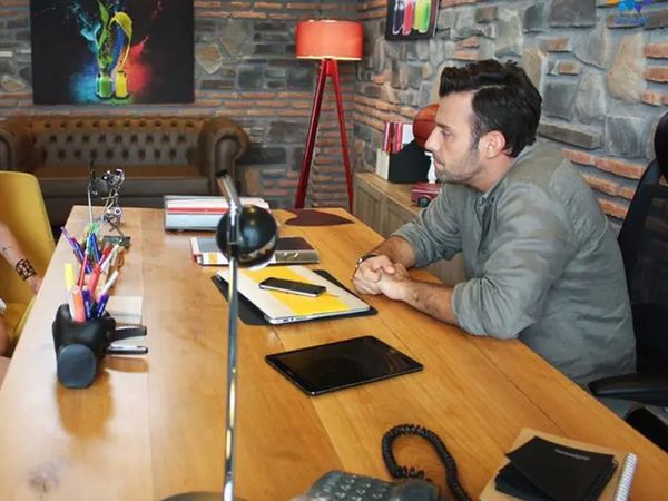 Kiralık Aşk – Love for Rent - Episode 36