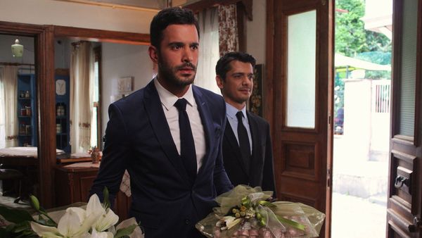 Kiralık Aşk – Love for Rent - Episode 143