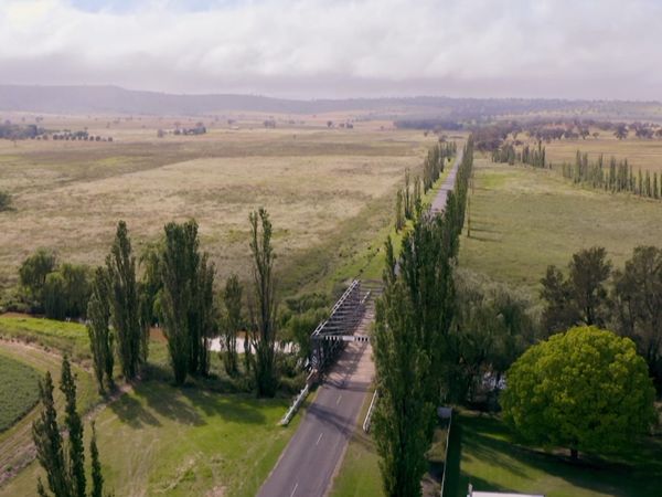 Million Dollar Murders - Murder Beyond the Black Stump