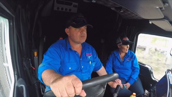 Outback Truckers - Cattle Drive Crisis