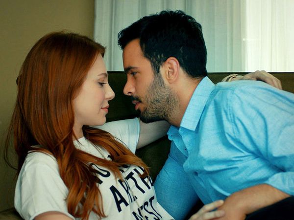 Kiralık Aşk – Love for Rent - Episode 128