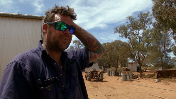 Outback Truckers - Fueling Expedition