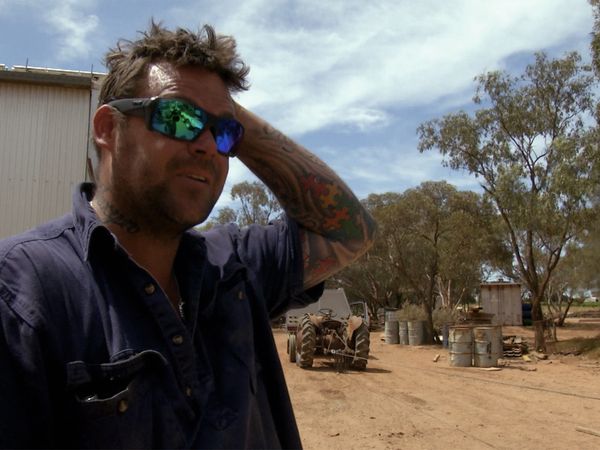 Outback Truckers - Fueling Expedition