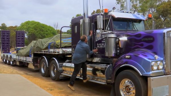 Outback Truckers - Final Desert Dash