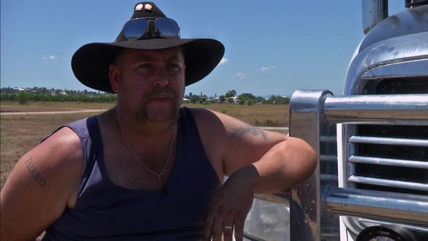 Outback Truckers - Grinding to a Halt