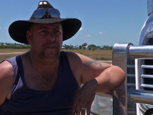 Outback Truckers - Grinding to a Halt