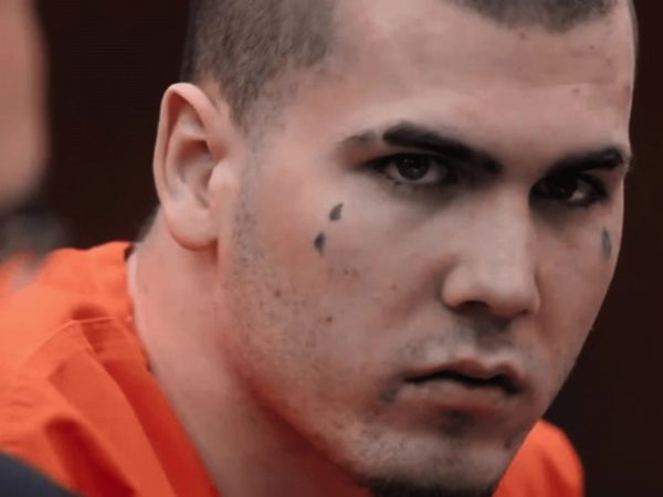 I Met My Murderer Online - Tiara