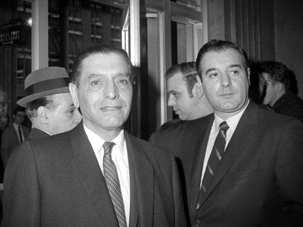 Deep Undercover - Operation Chokehold: Busting Boston's Mob