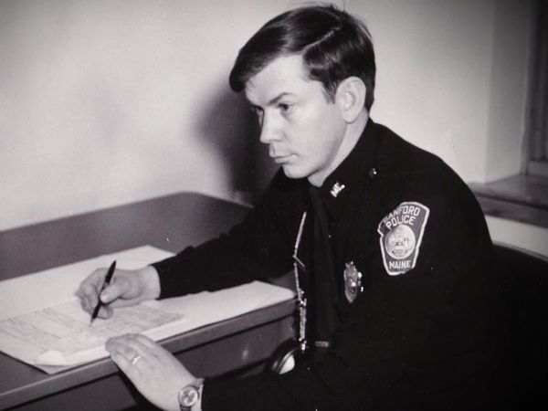 Deep Undercover - Operation Straight Arrow: Double Agent Dirty Cop