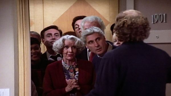 Frasier - ¿Adivina quién viene a desayunar?