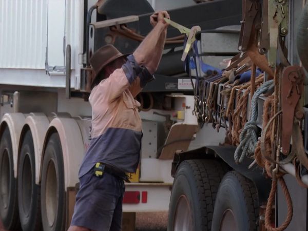 Outback Truckers - Heatwave Haul