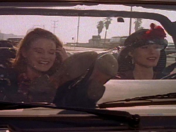 Melrose Place - Hermana Blanca Soltera