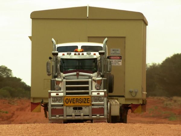 Outback Truckers - Flooded Roads