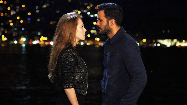 Kiralık Aşk – Love for Rent - Episode 9