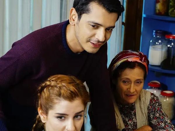 Kiralık Aşk – Love for Rent - Episode 22