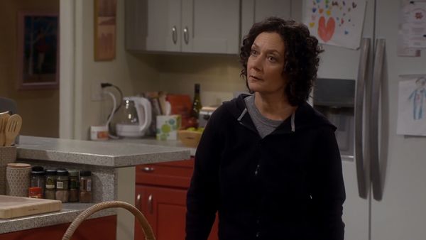 The Conners - Applications, Accusations and a Man-Bag