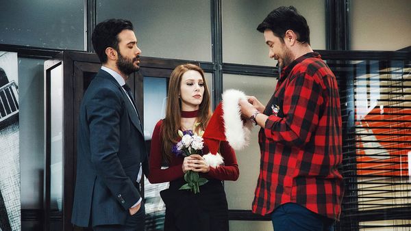 Kiralık Aşk – Love for Rent - Episode 42