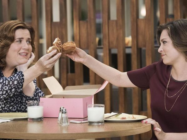 Crazy Ex-Girlfriend - I'm Going on a Date with Josh's Friend!