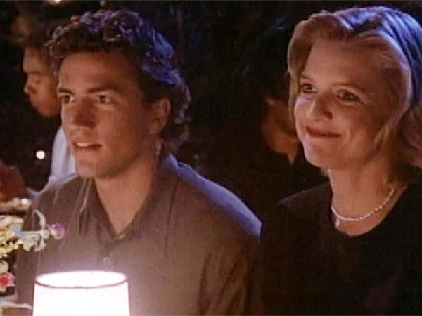 Melrose Place - Caliente Y Preocupado