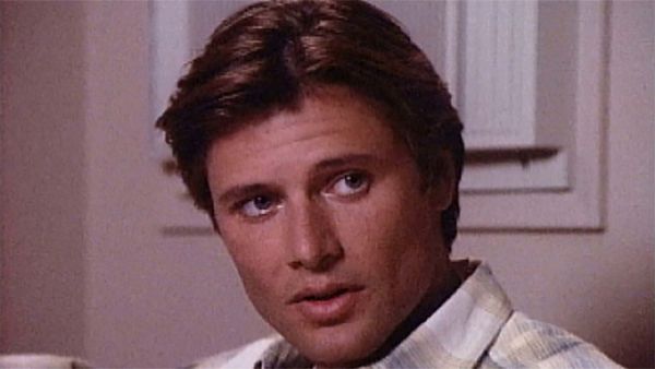 Melrose Place - No Hay Lecho De Rosas