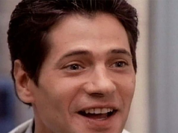 Melrose Place - Colisión De Intereses