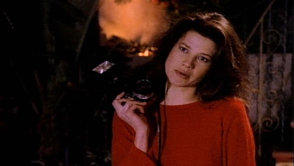 Melrose Place - La Doctora Que Mece La Cuna