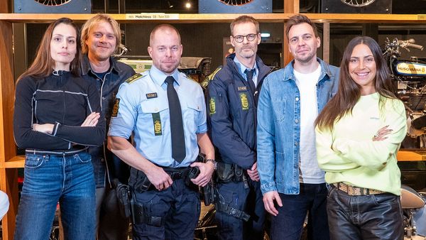 Asfalten Kalder - Kørekortregler og køreteknik med politiet
