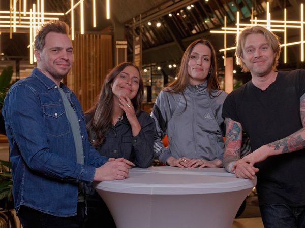 Asfalten Kalder - Camping på MC