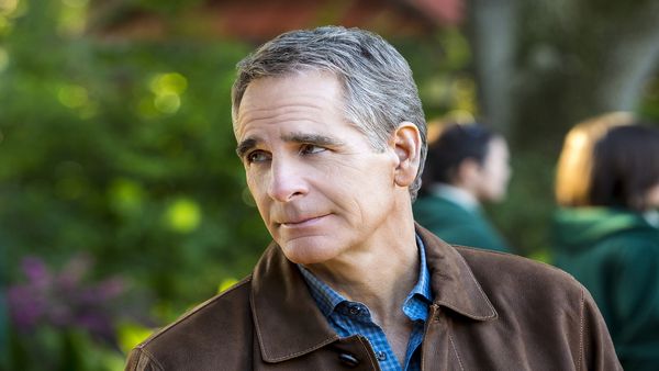 NCIS: New Orleans - Mardi Gras