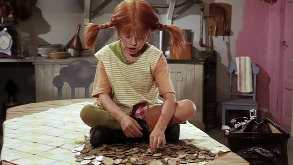 Pippi Calzaslargas - Pippi recibe una extraña visita